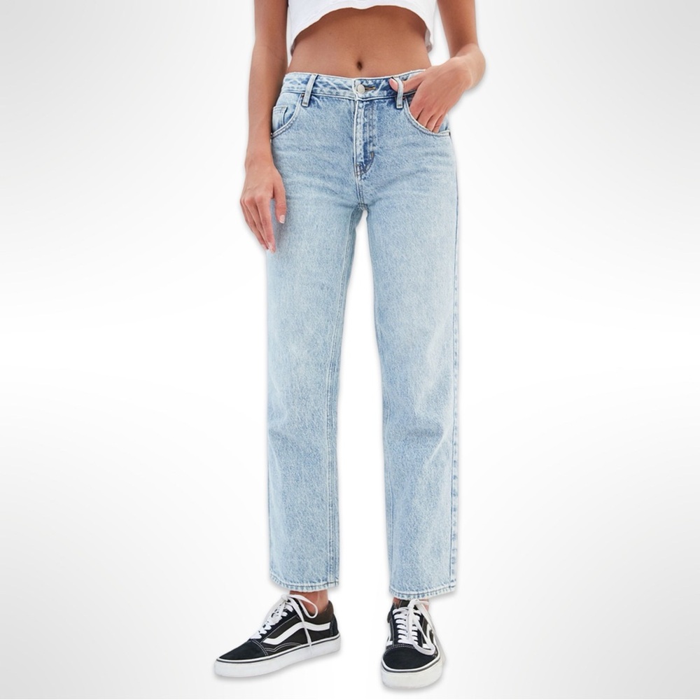 PacSun Low Rise Straight Leg Jeans Size 26 Light Wash Y2K Denim